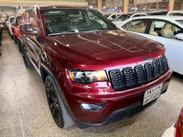 Jeep Grand Cherokee 2018 for sale in Iraq - Erbil
